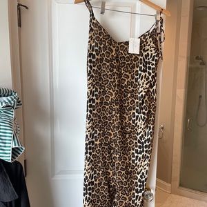 Rokoko deep v  animal print jumpsuit M